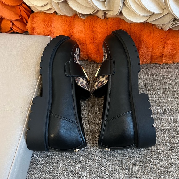 ❣️🆕 MICHAEL KORS Little Girls Madeline Penny
Leopard Print Loafers❣️ - Picture 8 of 12